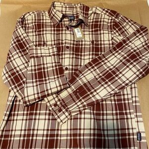 Patagonia Long Sleeves Red Prima Plaid Shirt 100% Organic Cotton Button front S
